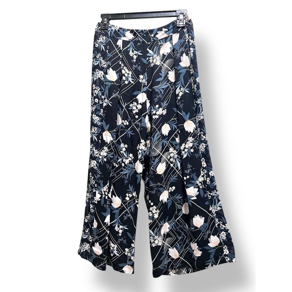 TopShop Wide Leg Crop Pants Black and Cream Floral 4 - Picture 1 of 7
